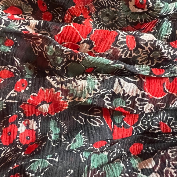 VERONICA BEARD Mini Skirt Black Red Sz 2 Floral Print Ruched Front Zip Chic - Picture 5 of 12